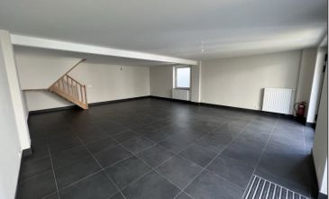 Magnifique bureau/commerce +/- 120 m²